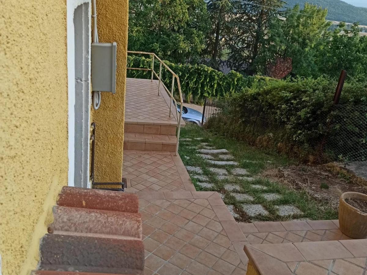 A Due Passi Dal Castello Βίλα San Pio delle Camere Εξωτερικό φωτογραφία